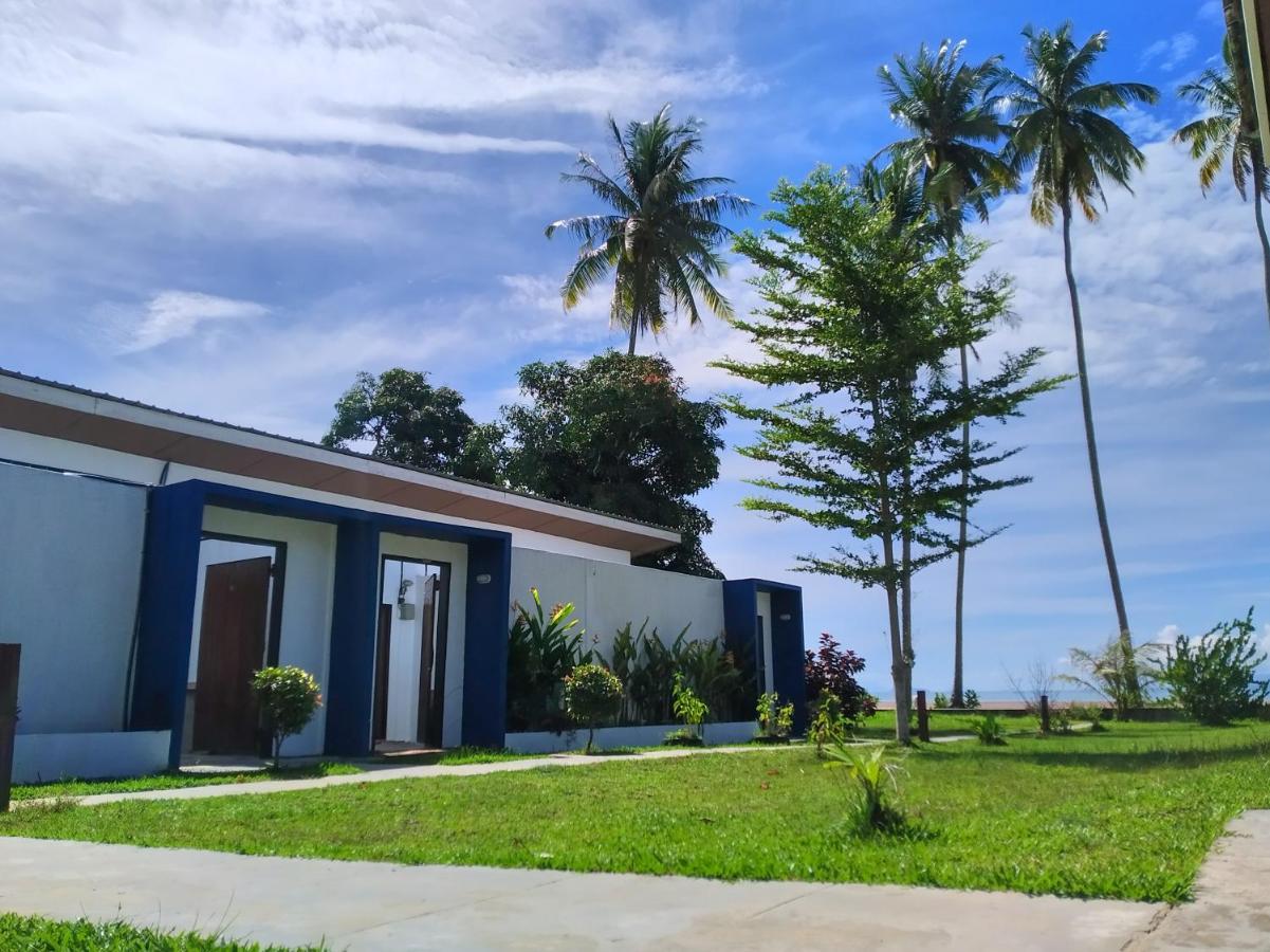Rafflesia Resort Lundu المظهر الخارجي الصورة